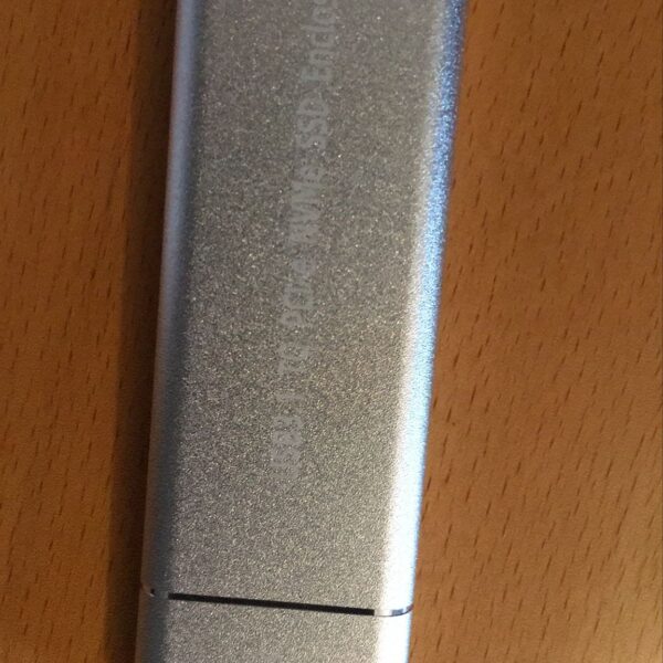 M.2 NVMe SSD to USB 3.1 Type-C Enclosure Case